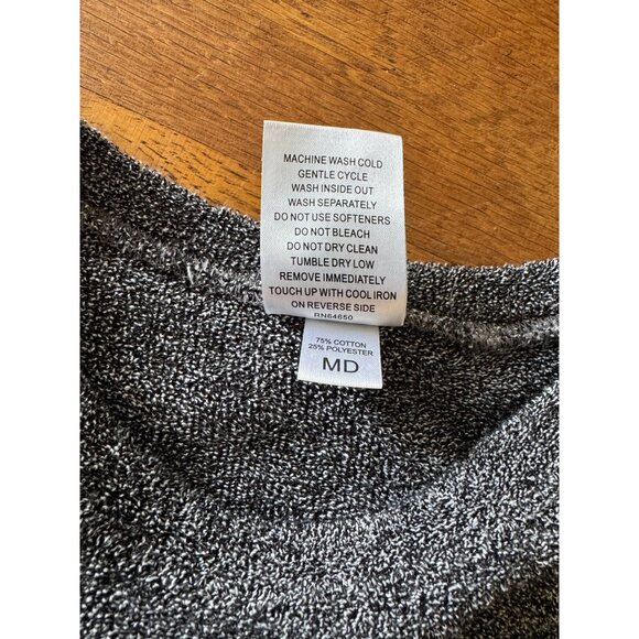 Varsity Spirit Falcons  Sweatshirt MD Black & Gray Crewneck Pullover - Picture 5 of 7